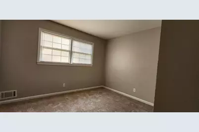 401 Barbashela Drive, Stone Mountain, GA 30088 - Photo 30