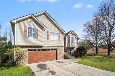 1335 Hillary Cove Terrace, Lawrenceville, GA 30043 - Photo 2