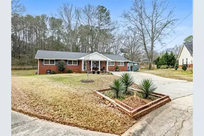 451 Cabriolet Court, McDonough, GA 30253 - Photo 2