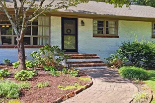 194 Kenneth Dr, Alpharetta, GA 30009 - Photo 2