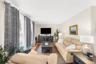 2937 Harold Dean Dr, Marietta, GA 30066 - Photo 4