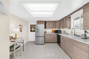 2937 Harold Dean Dr, Marietta, GA 30066 - Photo 6