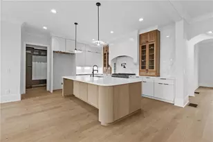 3263 N Bogan Rd, Buford, GA 30519 - Photo 10