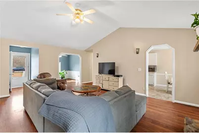 25 S Oaks Drive SE, Cartersville, GA 30121 - Photo 6