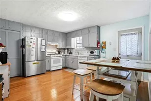 2932 Old S Dr, Jonesboro, GA 30236 - Photo 6