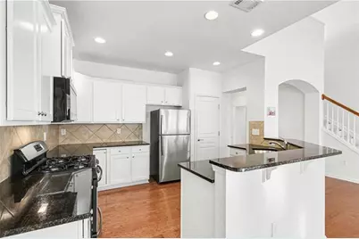 6503 Grove Park Drive, Hoschton, GA 30548 - Photo 16