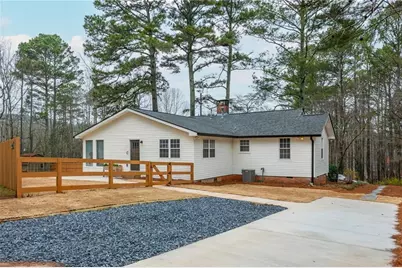 301 Midway Road NW, Marietta, GA 30064 - Photo 2