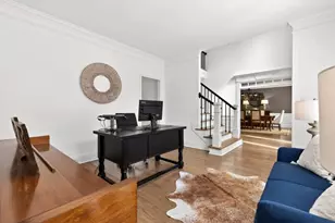 6040 Tangletree Dr, Roswell, GA 30075 - Photo 10