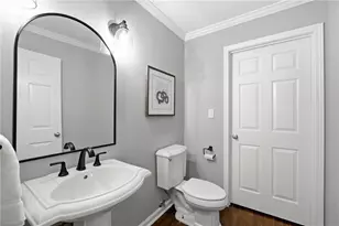 275 The South Chace, Atlanta, GA 30328 - Photo 10