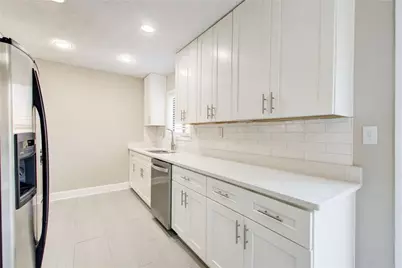 1301 Parkaire Crossing, Marietta, GA 30068 - Photo 10