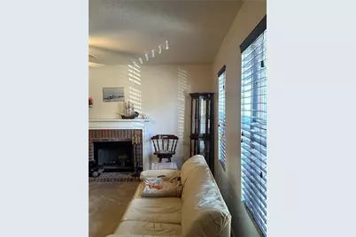 2002 Sandbrook Court SW, Atlanta, GA 30331 - Photo 4