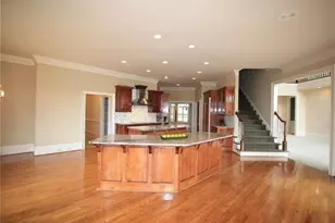 2737 Tarva Pl, Duluth, GA 30097 - Photo 4