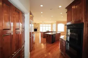 2737 Tarva Pl, Duluth, GA 30097 - Photo 8