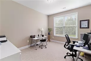 341 Spotted Ridge Cir, Woodstock, GA 30188 - Photo 12