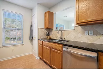 2651 Waverly Hills Drive, Lawrenceville, GA 30044 - Photo 4