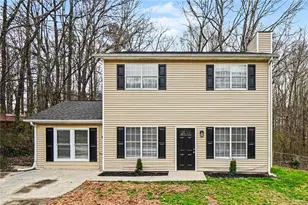430 Pilgrim Ln, Powder Springs, GA 30127 - Photo 2
