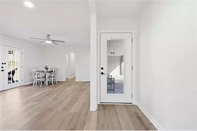 2870 Old Carriage Drive SW, Marietta, GA 30060 - Photo 4