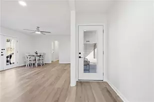 2870 Old Carriage Dr SW, Marietta, GA 30060 - Photo 4