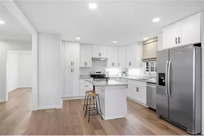 2870 Old Carriage Drive SW, Marietta, GA 30060 - Photo 8