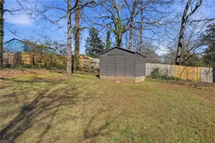 2870 Old Carriage Dr SW, Marietta, GA 30060 - Photo 24
