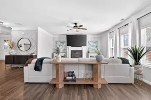 321 Eagles Blf Wy, Hoschton, GA 30548 - Photo 6