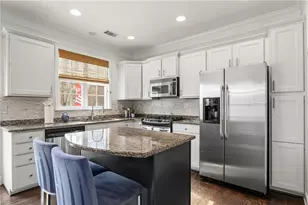 2312 Limehurst Dr NE, Atlanta, GA 30319 - Photo 12