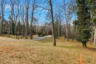 151 Ivy St, Demorest, GA 30535 - Photo 12