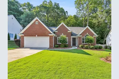 4395 Red Rock Point, Suwanee, GA 30024 - Photo 1