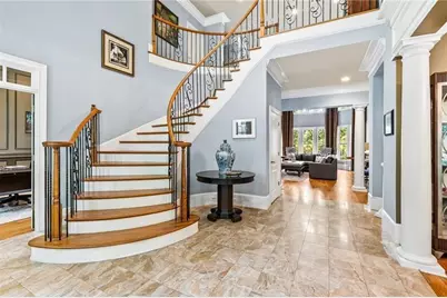 221 Allmond Lane, Alpharetta, GA 30004 - Photo 4