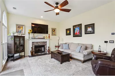 4077 Christacy Way, Marietta, GA 30066 - Photo 4