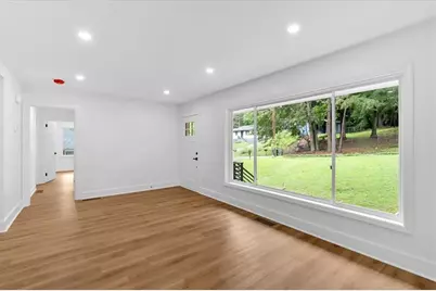 2172 Polar Rock Terrace SW, Atlanta, GA 30315 - Photo 8