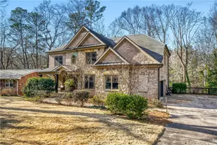 2368 Melinda Dr NE, Atlanta, GA 30345 - Photo 2