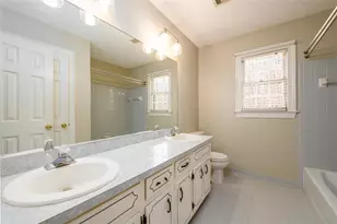 6420 Phillips Pl, Lithonia, GA 30058 - Photo 32