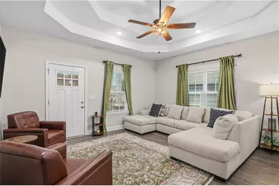 405 Coahulla Creek Drive, Dalton, GA 30721 - Photo 2