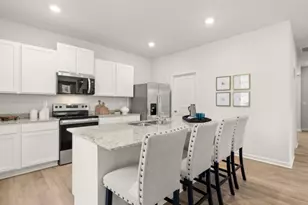 2955 Daxton Ln, Gainesville, GA 30507 - Photo 6