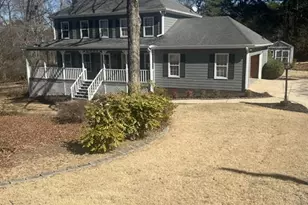 2070 Rockdale Cir, Snellville, GA 30078 - Photo 1