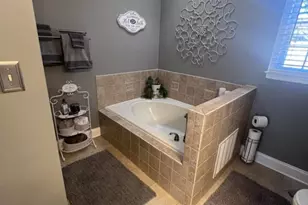 2070 Rockdale Cir, Snellville, GA 30078 - Photo 48