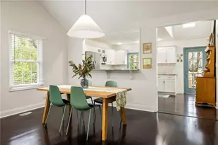 1523 Harvest Ln SE, Atlanta, GA 30317 - Photo 8