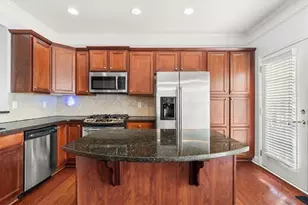 5026 SE Colchester Ct SE, Atlanta, GA 30339 - Photo 2