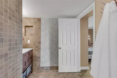 795 Hammond Drive #1402, Atlanta, GA 30328 - Photo 24