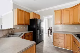 1020 Mt McKinley Dr, Grayson, GA 30017 - Photo 2