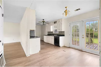 253 Deerfield Drive, Jonesboro, GA 30238 - Photo 8