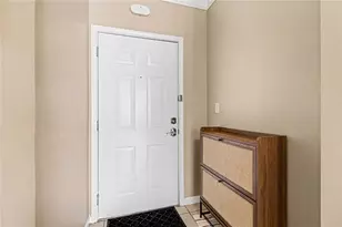 1319 Westchester Ridge NE, Atlanta, GA 30329 - Photo 6