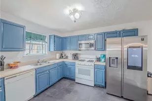 185 Hazelhurst Dr, Covington, GA 30016 - Photo 12