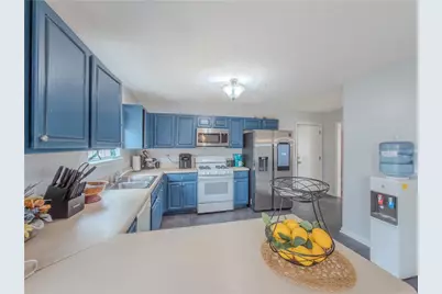 185 Hazelhurst Drive, Covington, GA 30016 - Photo 10