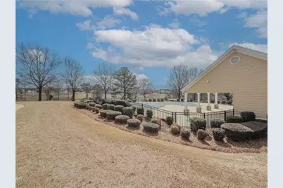 185 Hazelhurst Drive, Covington, GA 30016 - Photo 38