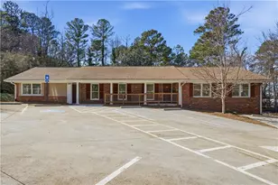 2239 Scenic Dr, Snellville, GA 30078 - Photo 1