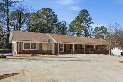 2239 Scenic Drive, Snellville, GA 30078 - Photo 2