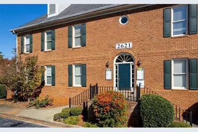 2621 Sandy Plains Road #301, Marietta, GA 30066 - Photo 2