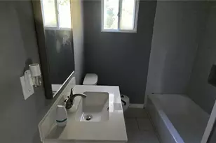 822 Midway St SE, Atlanta, GA 30315 - Photo 10